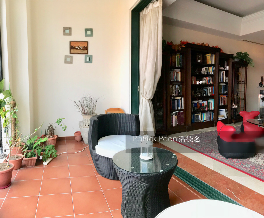 Pebble Bay thumbnail photo